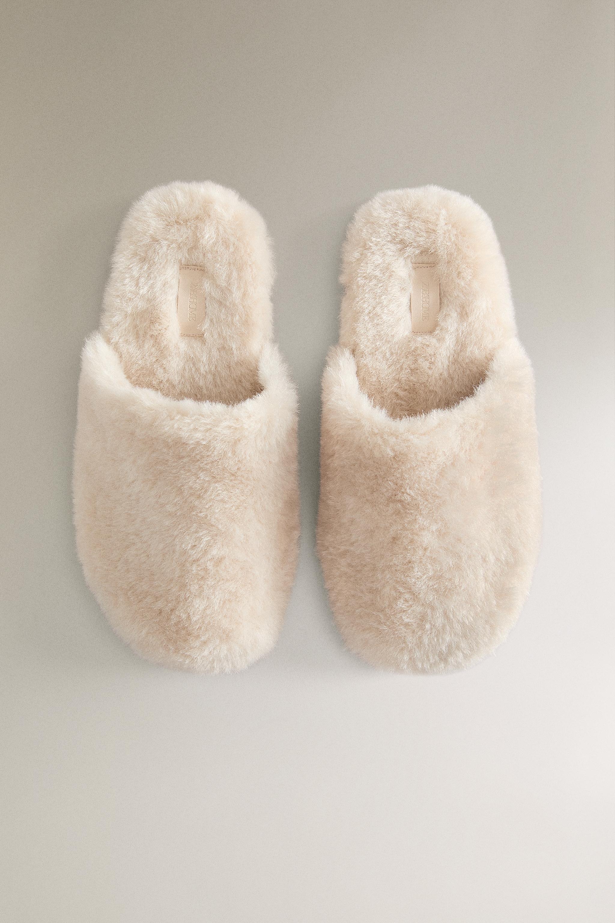 FAUX FUR MULE SLIPPERS